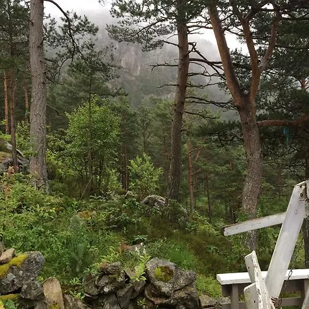 Pulpit Rock Cabin Jorpeland
